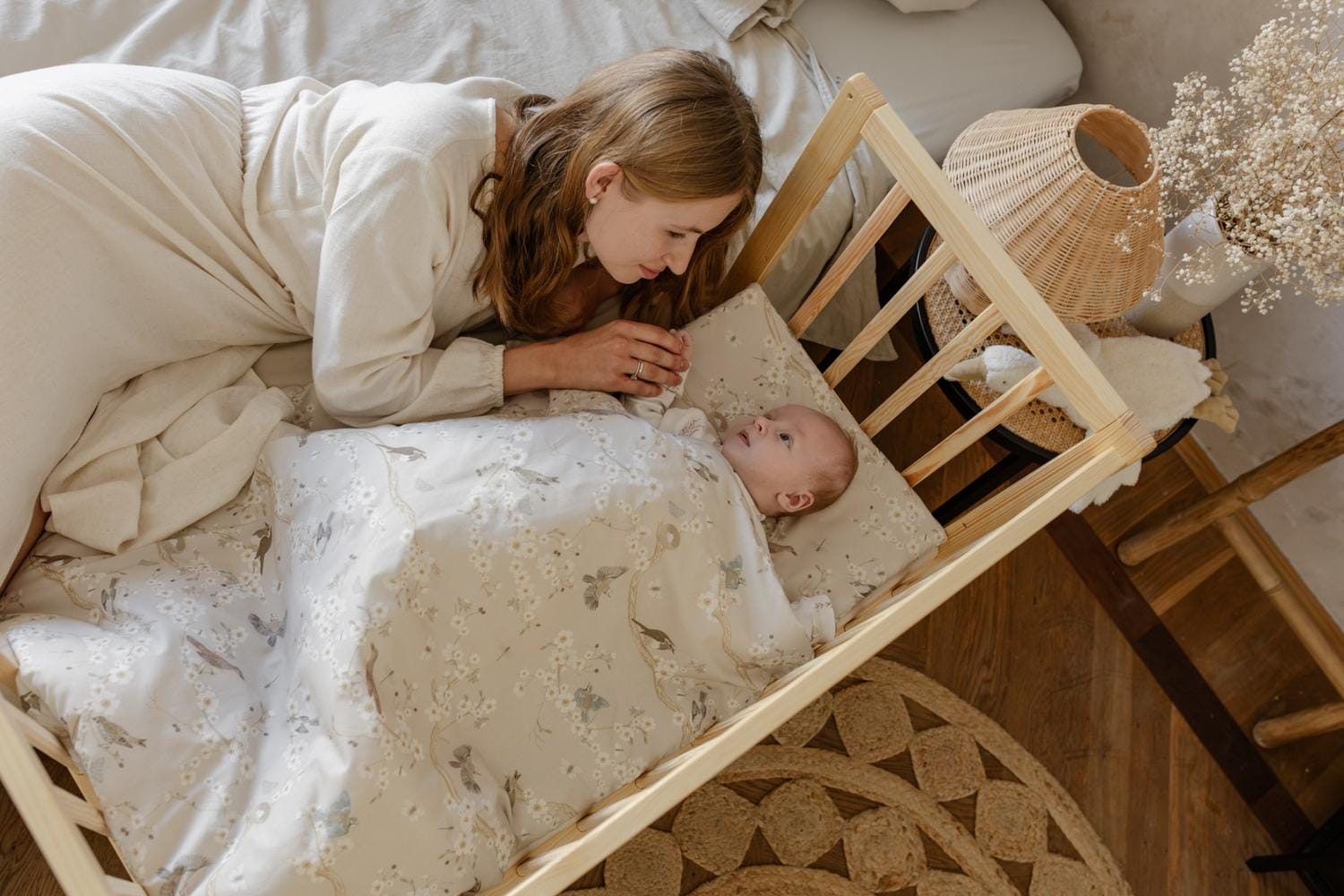 babydyne-og-pude-birdsong-tryg-sovn-mor-og-baby-mrs-mama babydyne-og-pude-birdsong-tryg-sovn-mor-og-baby-mrs-mama